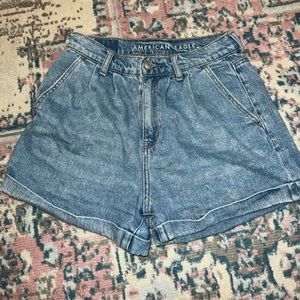 S american eagle mom shorts